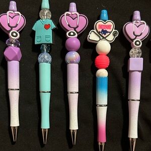 Unique beaded pens. Thousands to choose from. all items are custom made and new!